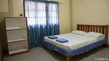 Paraiso & Apartelle 2*